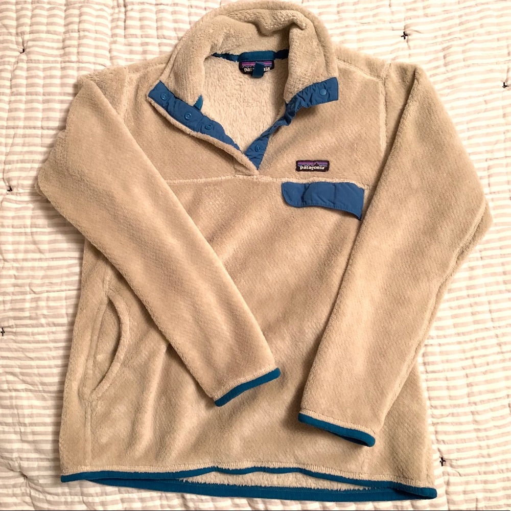 Cream & aqua Patagonia lightweight pullover - M